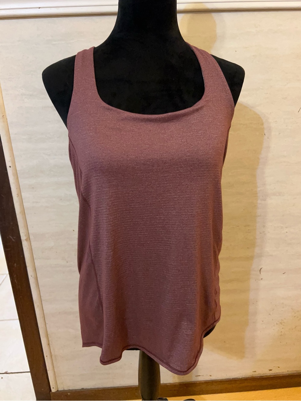 Lululemon Wild Tank Heathered Bordeaux Drama / Bon Bon / Wee